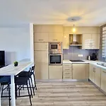 Sr Marina Del Sol 2bdr With Sea View And Garden 度假居 米哈斯科斯塔