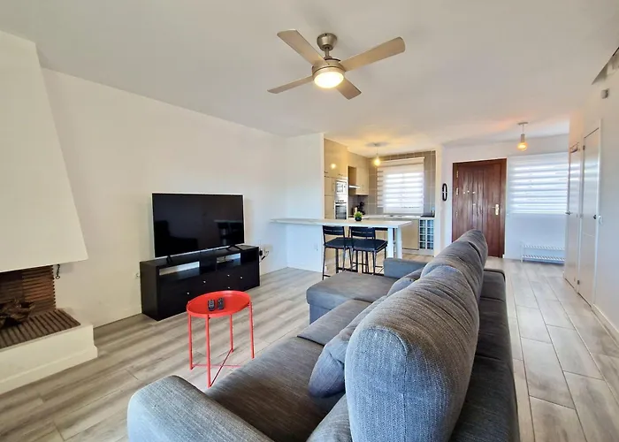 Holiday home Sr Marina Del Sol 2bdr With Sea View And Garden