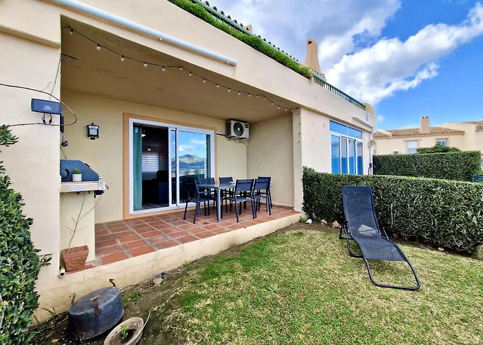 Hébergement de vacances Sr Marina Del Sol 2bdr With Sea View And Garden