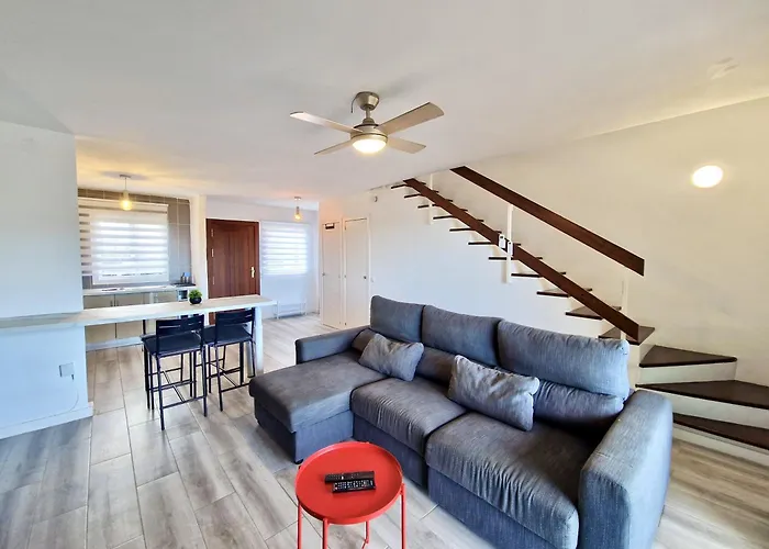 Sr Marina Del Sol 2bdr With Sea View And Garden Hébergement de vacances *