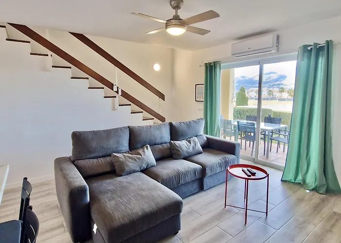 Holiday home Sr Marina Del Sol 2bdr With Sea View And Garden