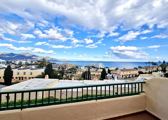 Hébergement de vacances Sr Marina Del Sol 2bdr With Sea View And Garden