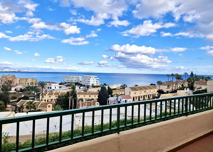 Sr Marina Del Sol 2bdr With Sea View And Garden Hébergement de vacances *