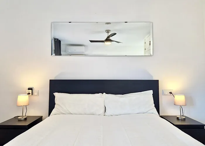 Sr Marina Del Sol 2bdr With Sea View And Garden Holiday home *